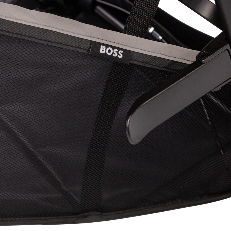 Layered compact buggy BOSS 
                    UNISEX