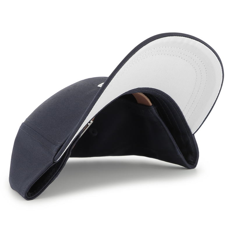 Bon&eacute; com fecho regul&aacute;vel BOSS 
                        BOY