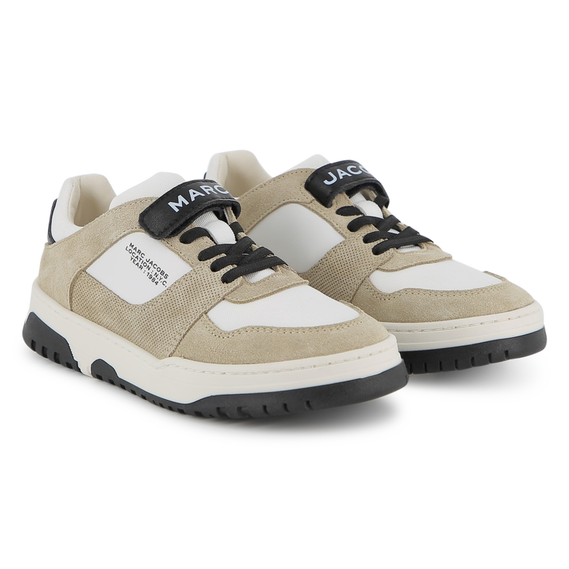 T&Eacute;NIS RENDADOS MARC JACOBS 
                        BOY