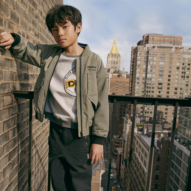 Casaco com fecho de correr DKNY 
                        BOY