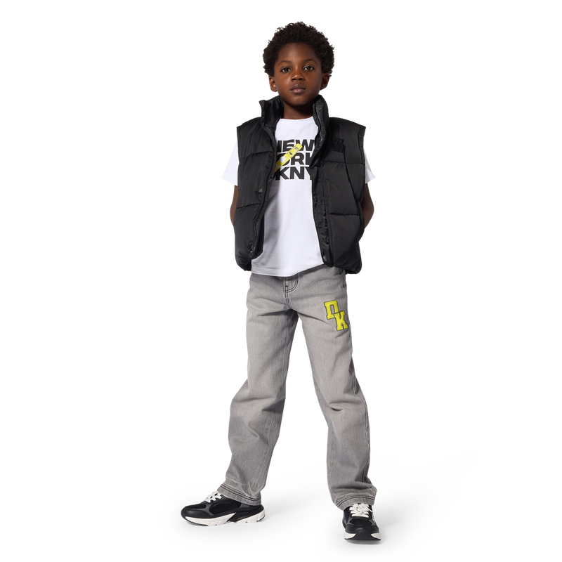 Camiseta de mangas curtas DKNY 
                        BOY