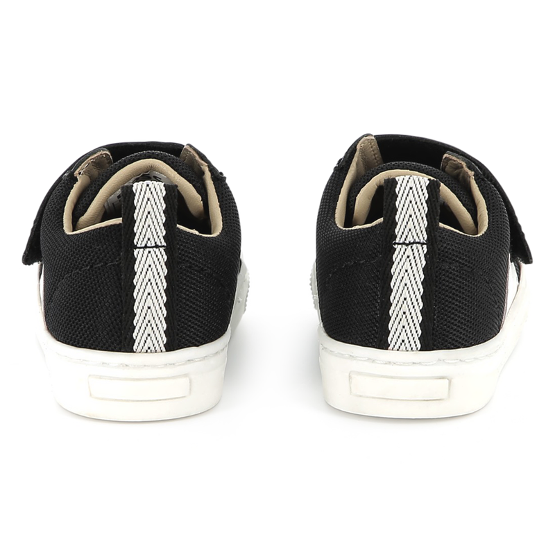 Sapatilhas de pele com velcro BOSS 
                        BOY