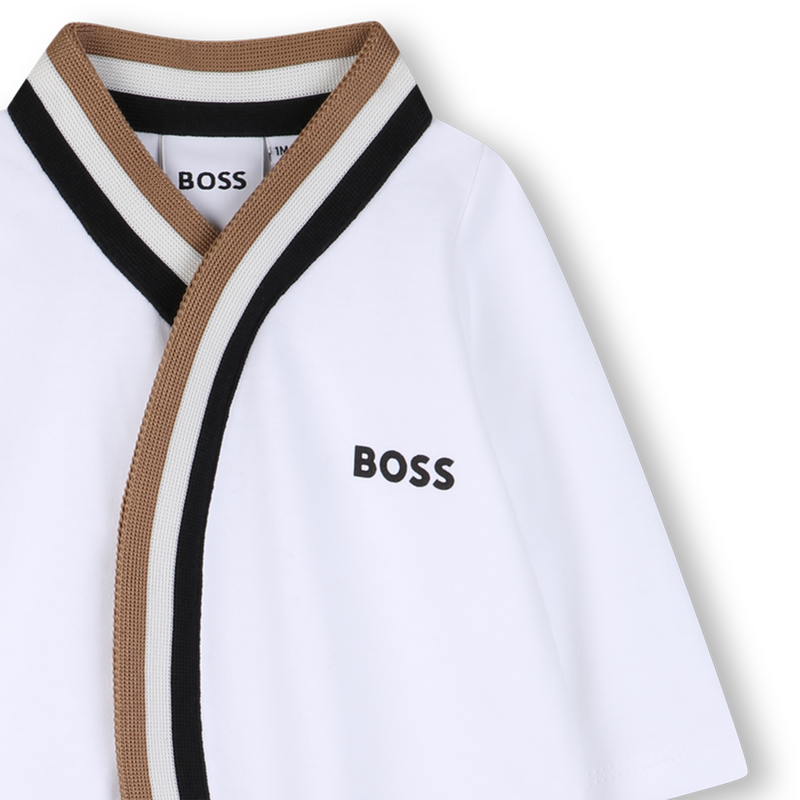 PIJAMA + BODYSUIT + GORRO + CONJUNTO DE LUVAS BOSS 
                    BOY