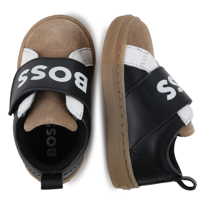 Sapatilhas em pele com velcro BOSS 
                        BOY