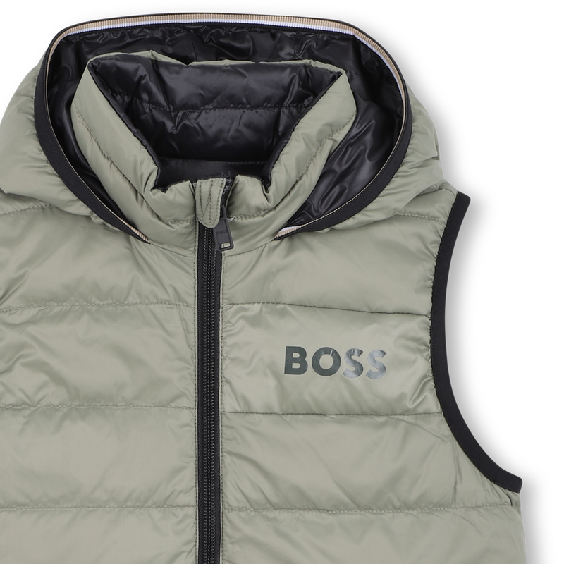 Casaco acolchoado com capuz efeito flano BOSS 
                    BOY