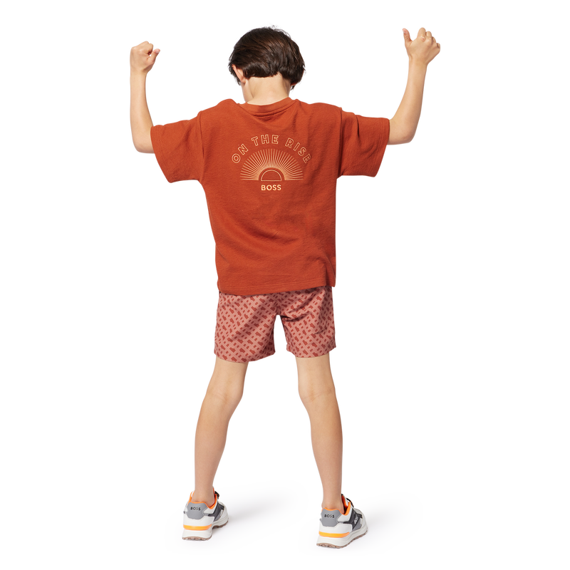 T-shirt em algod&atilde;o bordado BOSS 
                        BOY