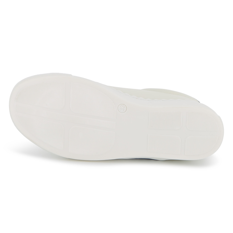 T&Eacute;NIS EM PELE DE VACA CHLOE 
                        GIRL