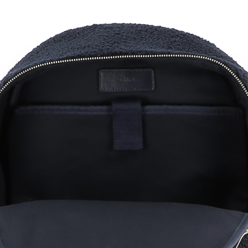 Mochila em lã de pele de carneiro CHLOE 
                        GIRL