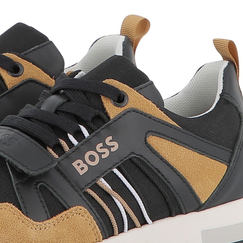 Tênis com cadarço BOSS 
                    BOY