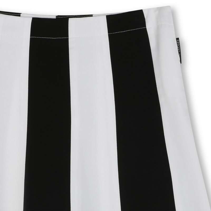 Saia de cerim&oacute;nia &agrave;s riscas MARC JACOBS 
                        MENINA