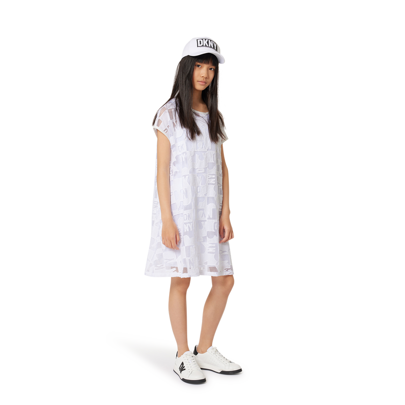 Boné com logótipo e velcro DKNY 
                    UNISEX