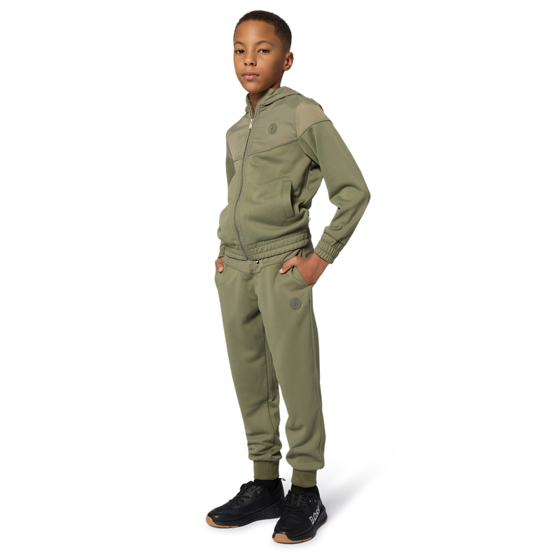 T&ecirc;nis com cadar&ccedil;os el&aacute;sticos BOSS 
                    BOY