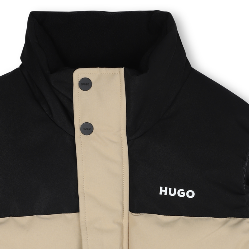 Jaqueta sem mangas HUGO 
                    BOY