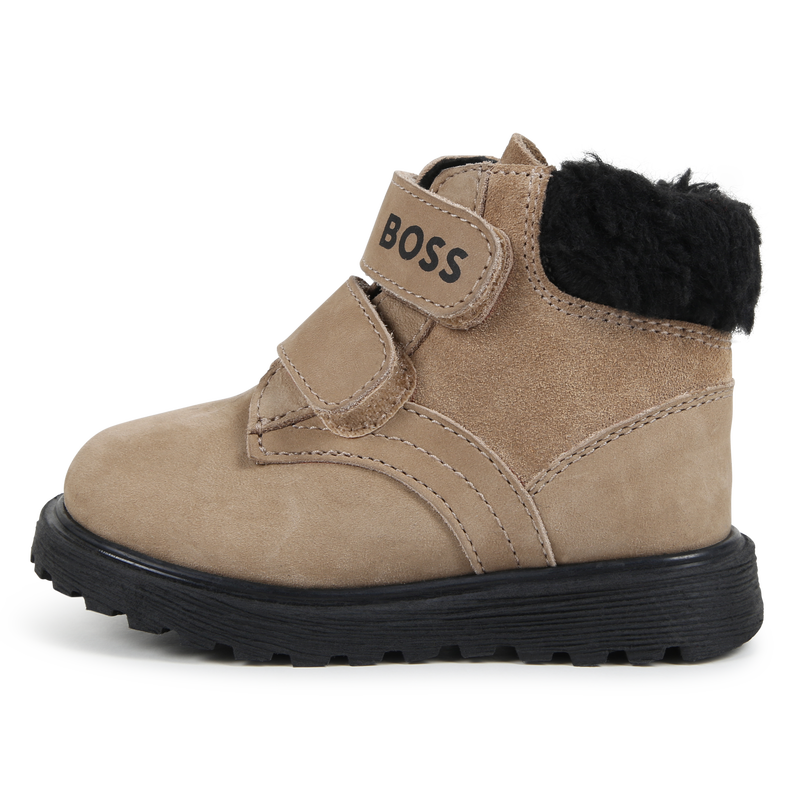 Botins em pele BOSS 
                    BOY