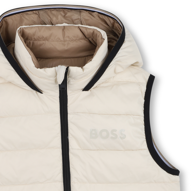 Casaco acolchoado com capuz efeito flano BOSS 
                    BOY