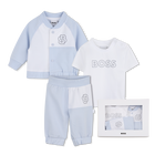 Conjunto jogger BOSS 
                    BOY