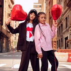 Cal&ccedil;as com pin&ccedil;as e virola DKNY 
                    GIRL