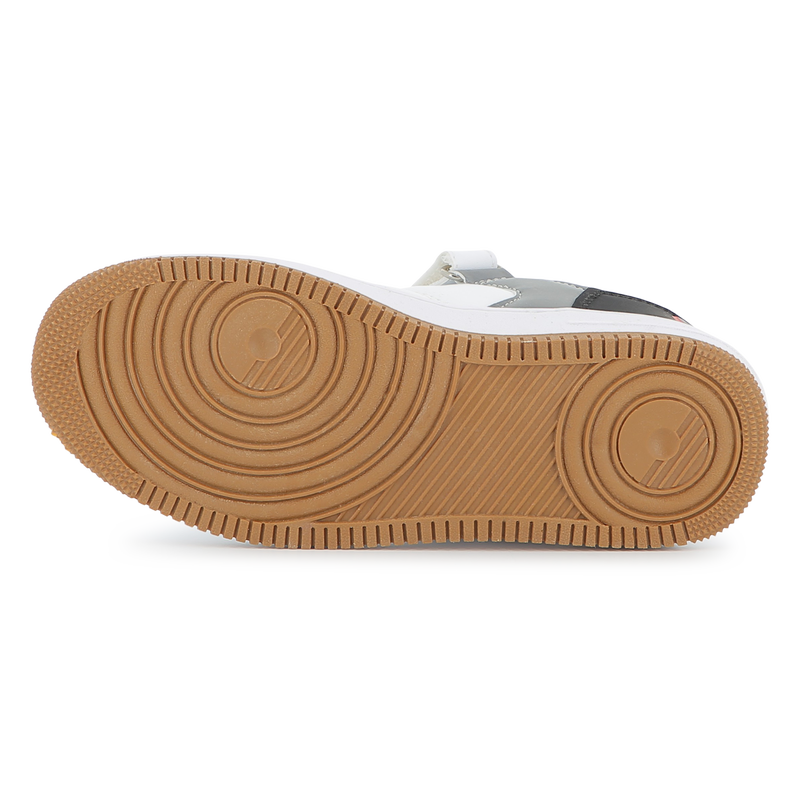 T&ecirc;nis com cadar&ccedil;os el&aacute;sticos HUGO 
                        BOY