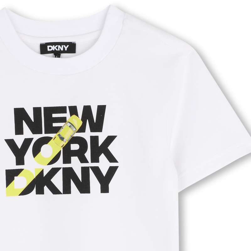 Camiseta de mangas curtas DKNY 
                        BOY