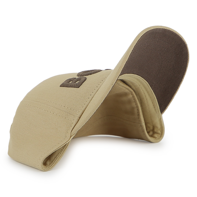 TAMPA COM FECHO DE GANCHO E LA&Ccedil;O BOSS BOY