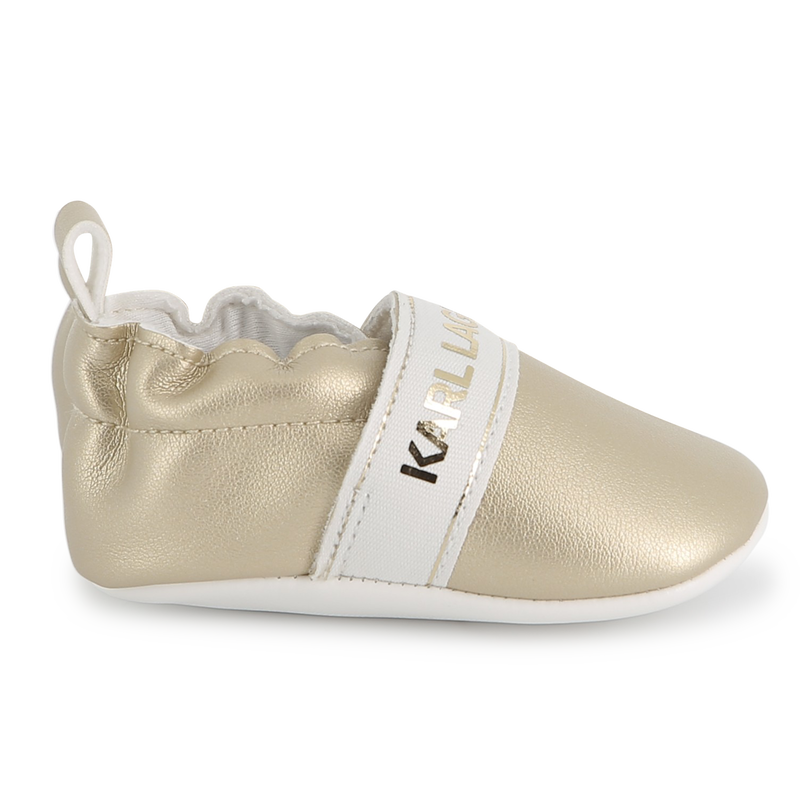 Chinelos em tecido revestido KARL LAGERFELD KIDS 
                    GIRL