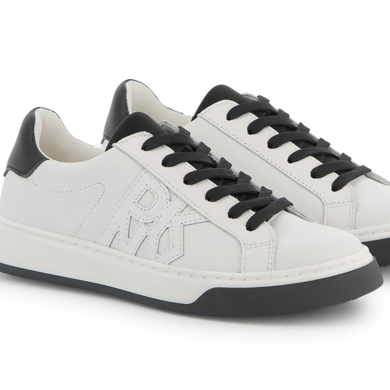 Sapatilhas em couro DKNY 
                        UNISEX