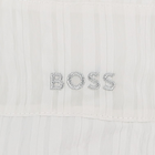 Chap&eacute;u com gravatas BOSS 
                    GIRL