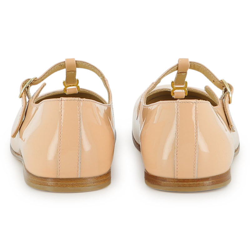 Bailarinas de couro CHLOE 
                    GIRL