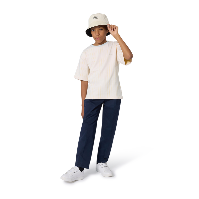 Chinos BOSS 
                    BOY
