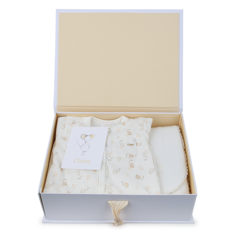 Conjunto de pijama e manta CHLOE 
                    GIRL