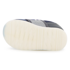 T&ecirc;nis com el&aacute;stico de marca BOSS 
                    BOY