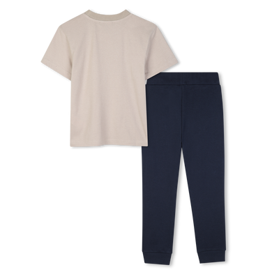Conjunto de camiseta e cal&ccedil;a DKNY MENINO