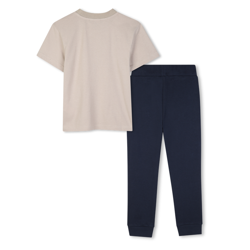 Conjunto de camiseta e cal&ccedil;a DKNY 
                        MENINO